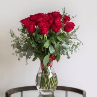 Dozen Long Stem Roses (Red)