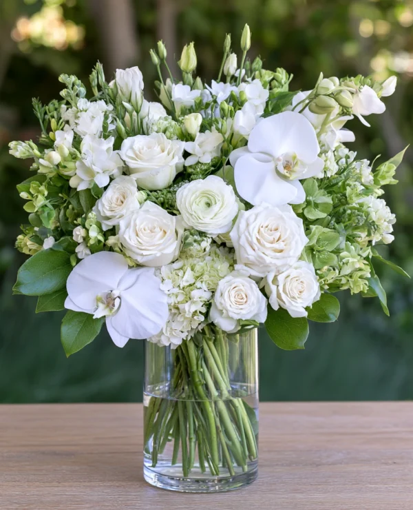 jewish Passover flower arrangement